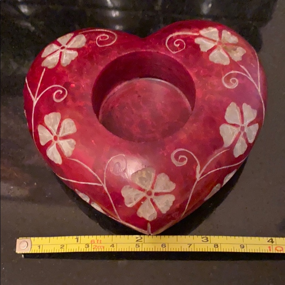 Red Soapstone candle holder ❤️ - Picture 6 of 7